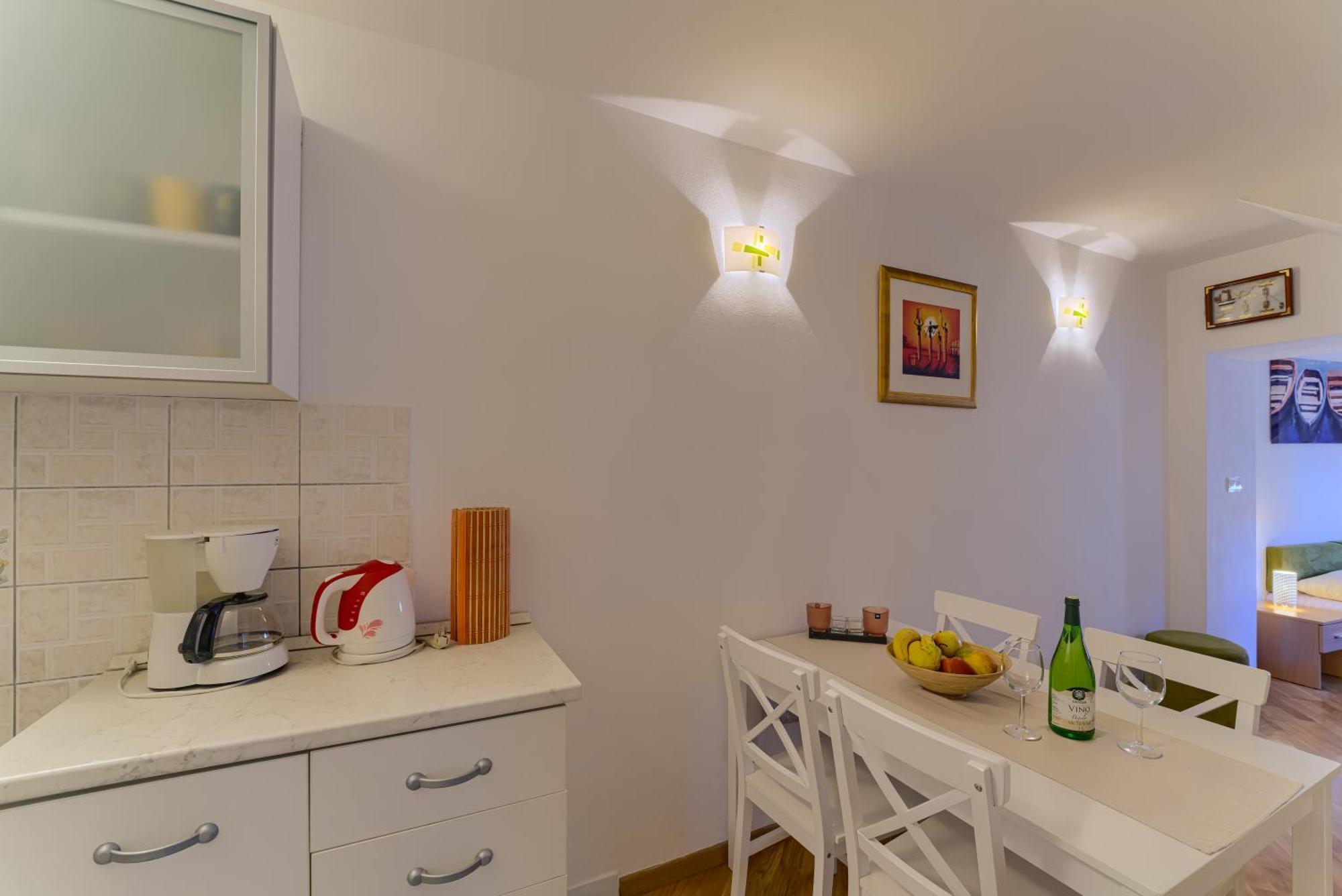 Guest House City Center 코츌라 외부 사진